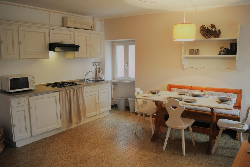 Appartamenti Del Borgo Garda  Exterior foto